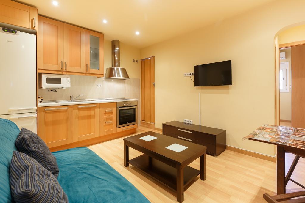 Apartment Bed&Bcn Sant Andreu II Barcelona Buitenkant foto