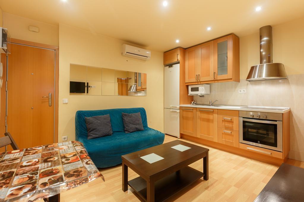 Apartment Bed&Bcn Sant Andreu II Barcelona Buitenkant foto