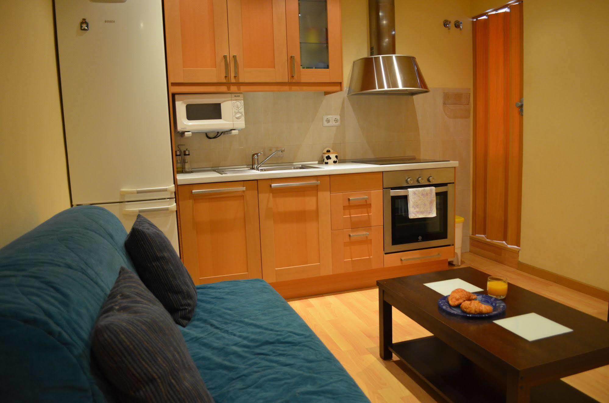 Apartment Bed&Bcn Sant Andreu II Barcelona Buitenkant foto